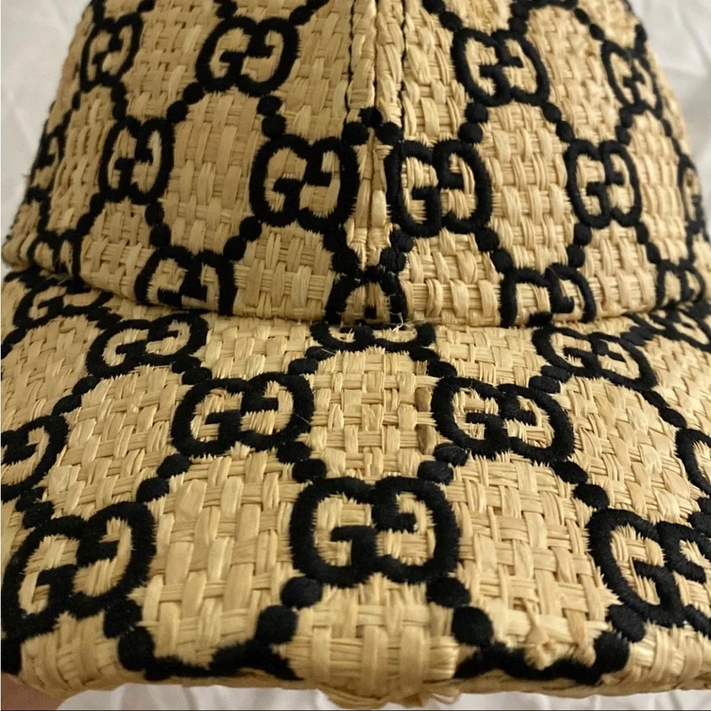 (SOLD) Gucci Raffia Baseball Cap - Picture 7 of 9
